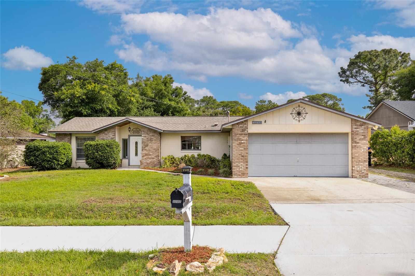 2707 Balkan Street, FL
