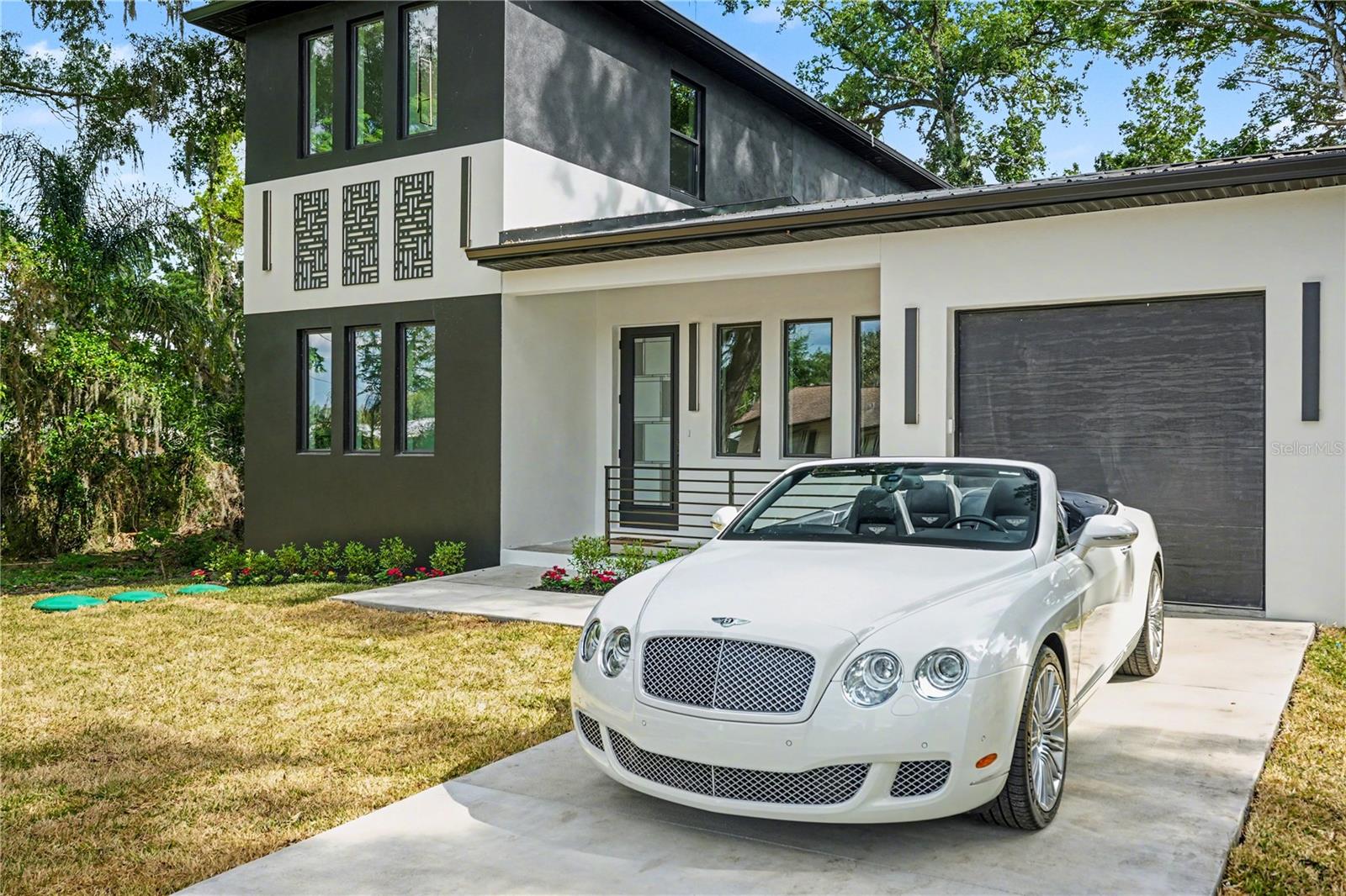 105 Garland Ave, FL
