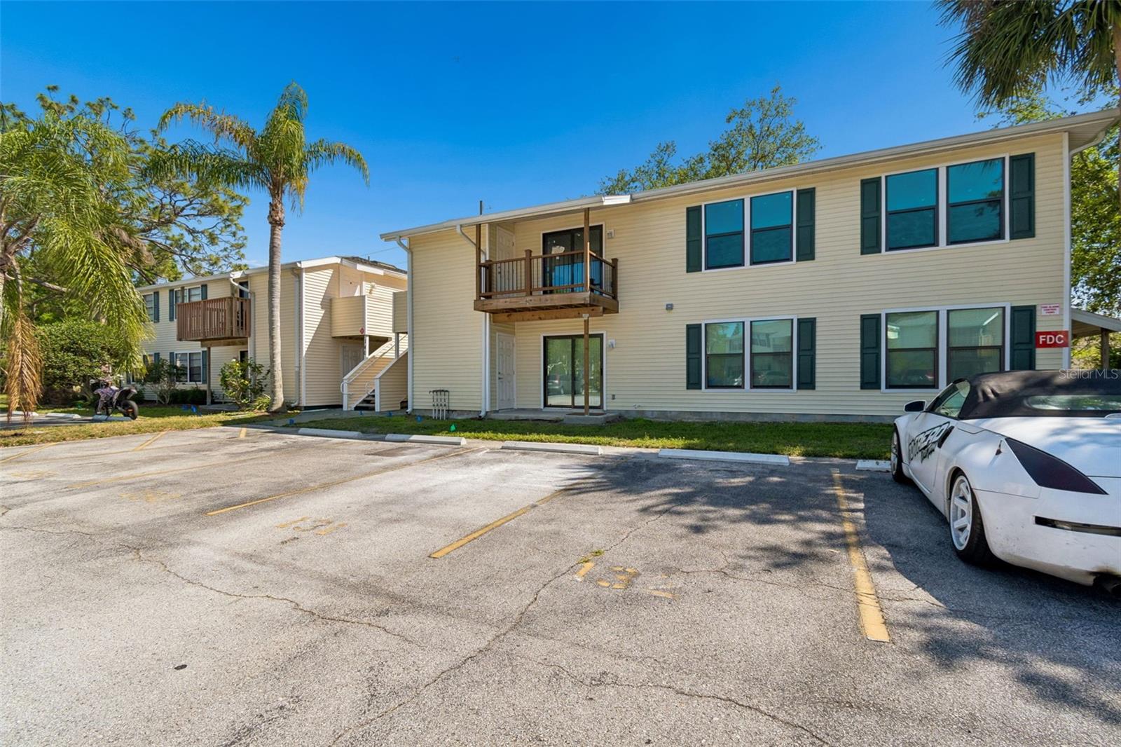 140 Hunter Lake Drive, FL