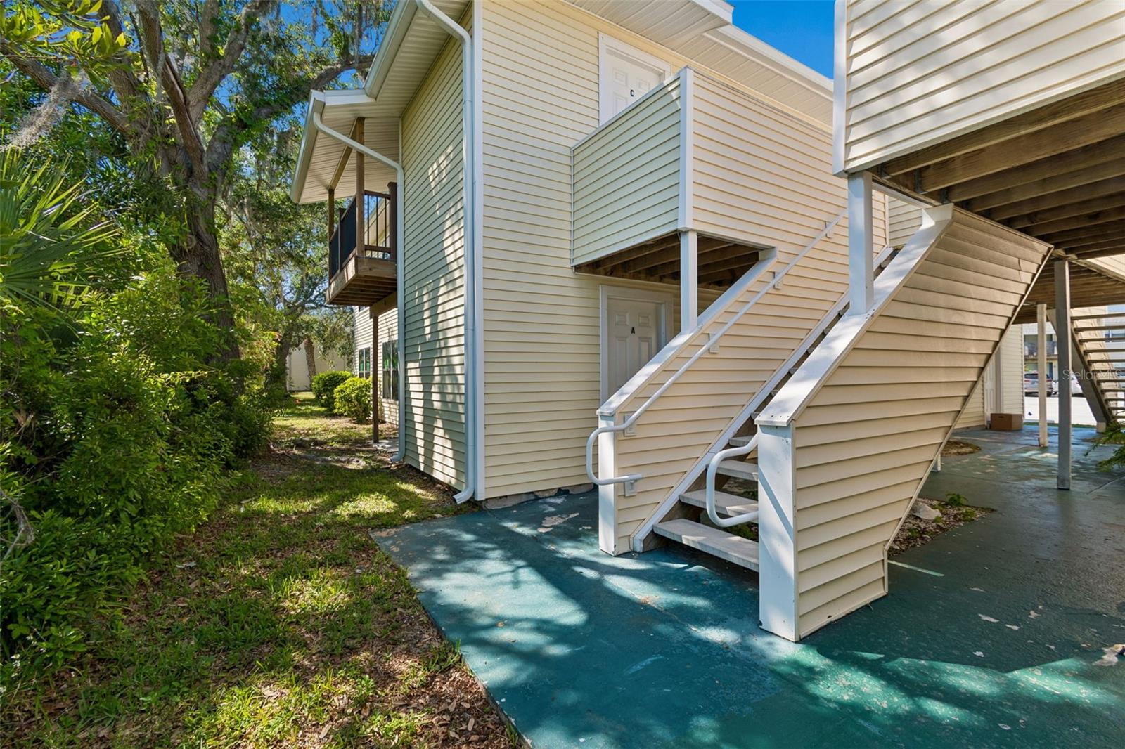 140 Hunter Lake Drive, FL