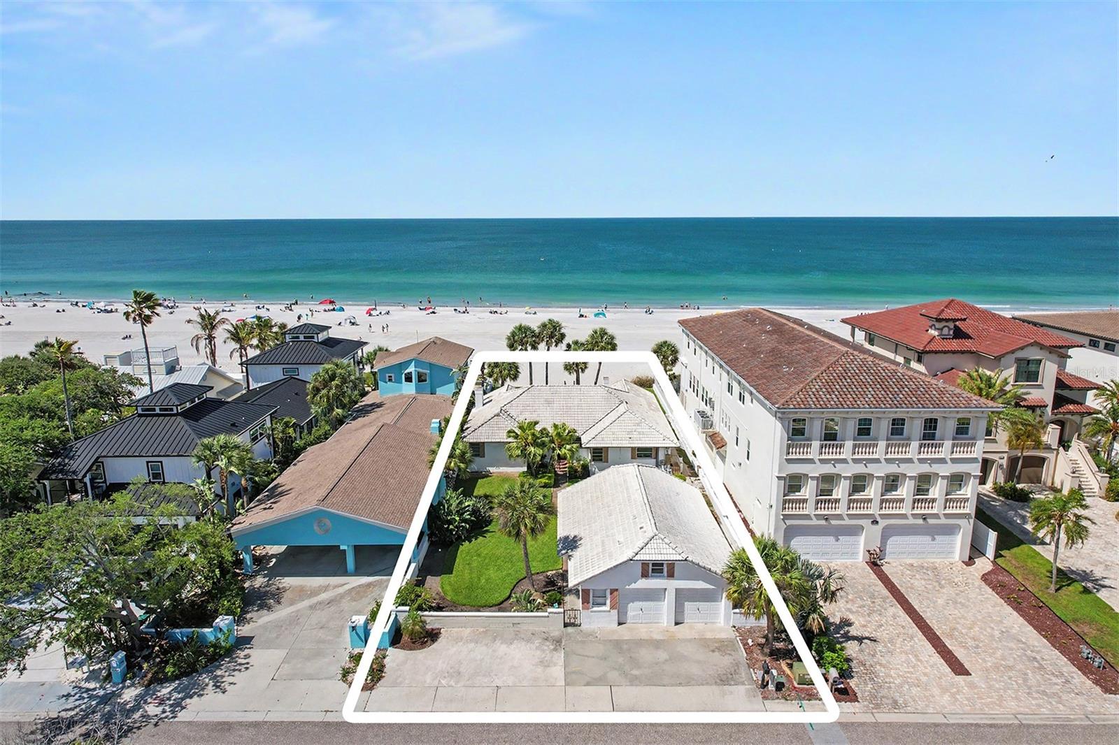18206 Sunset Blvd, FL