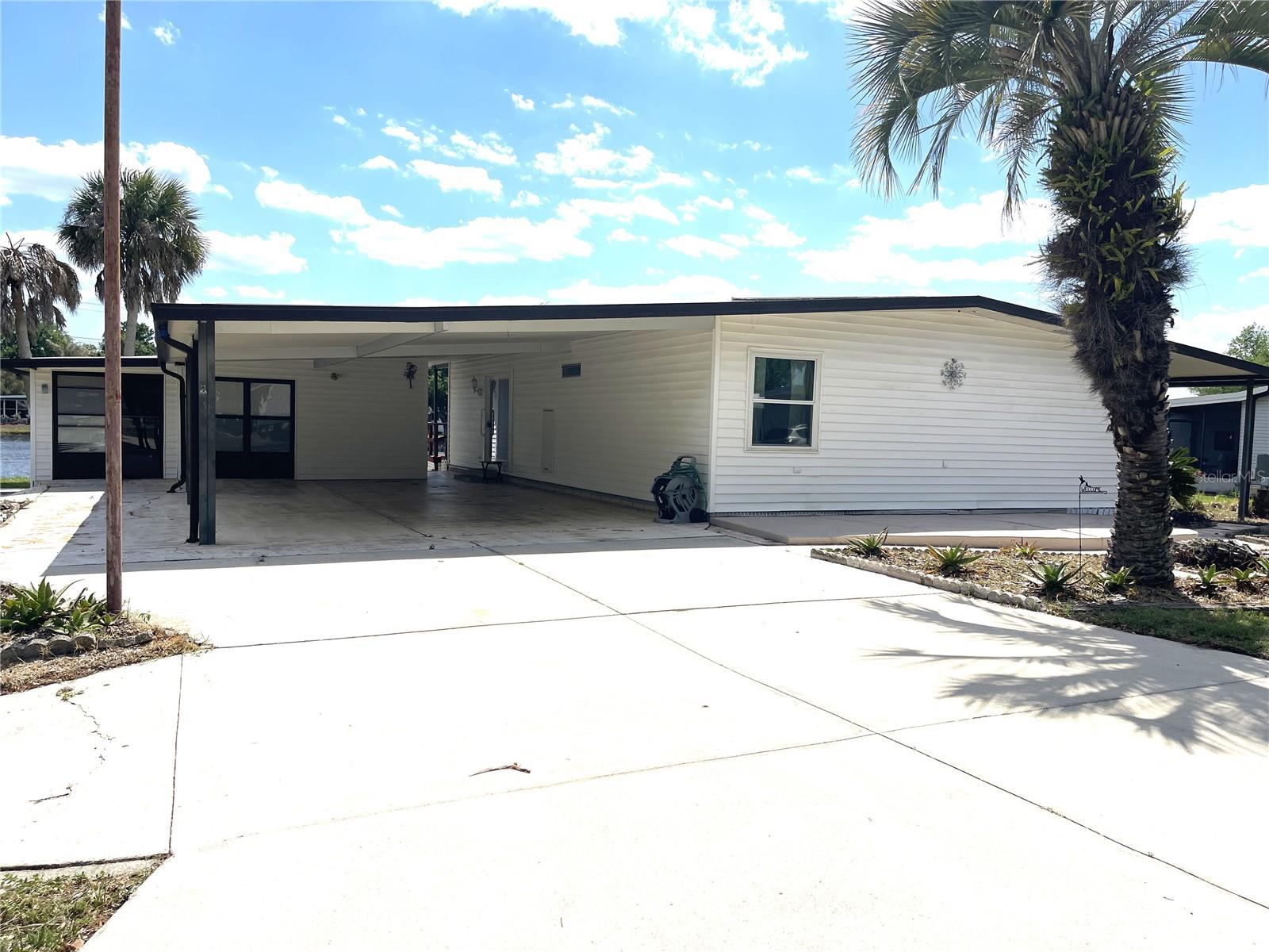 2 Grove Trail, FL