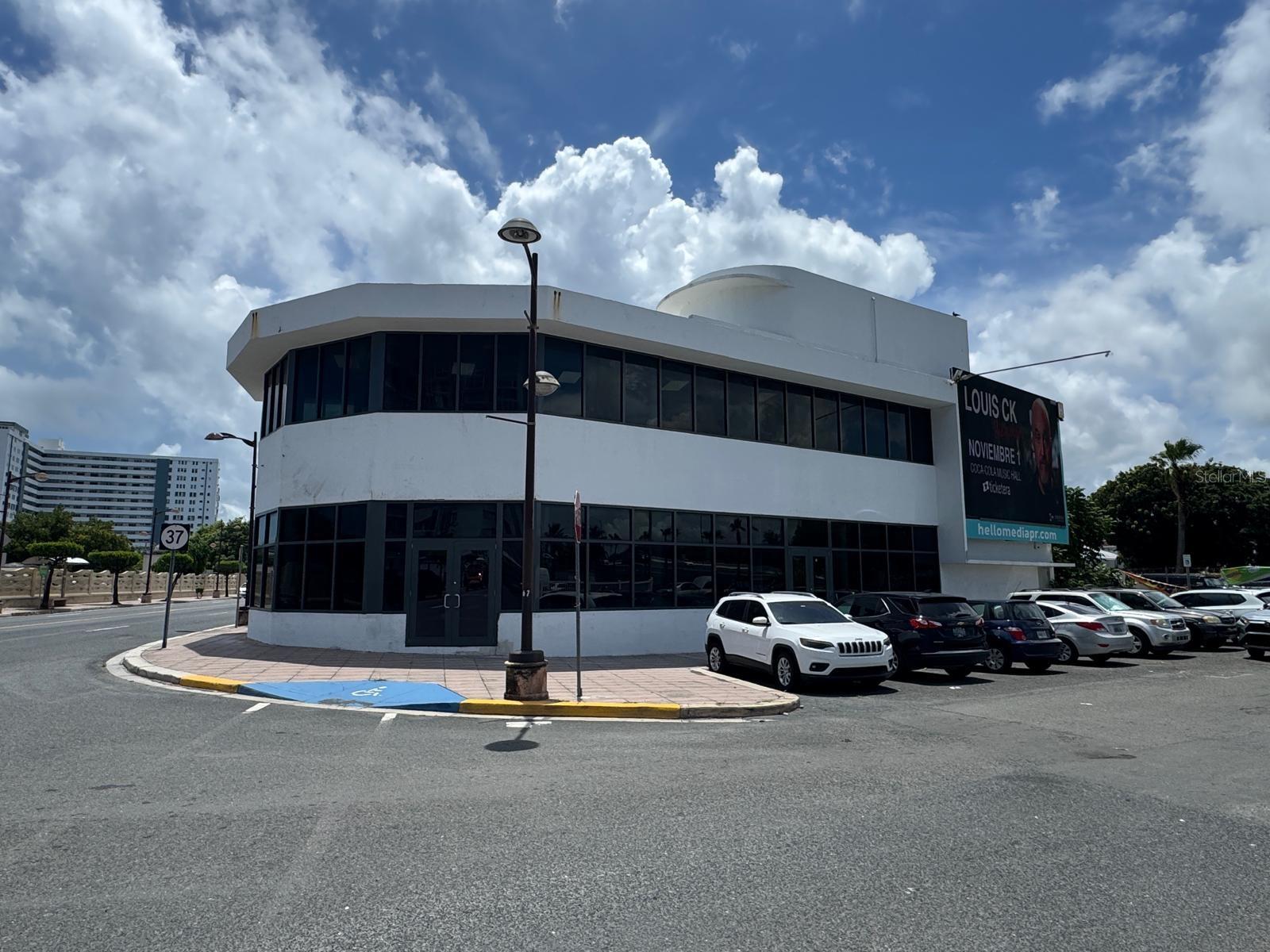 1064 Av. Isla Verde, PR