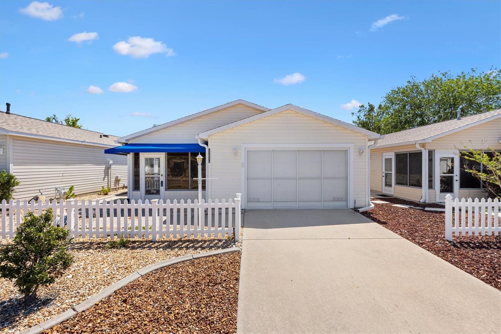17449 93rd Vine Avenue, FL