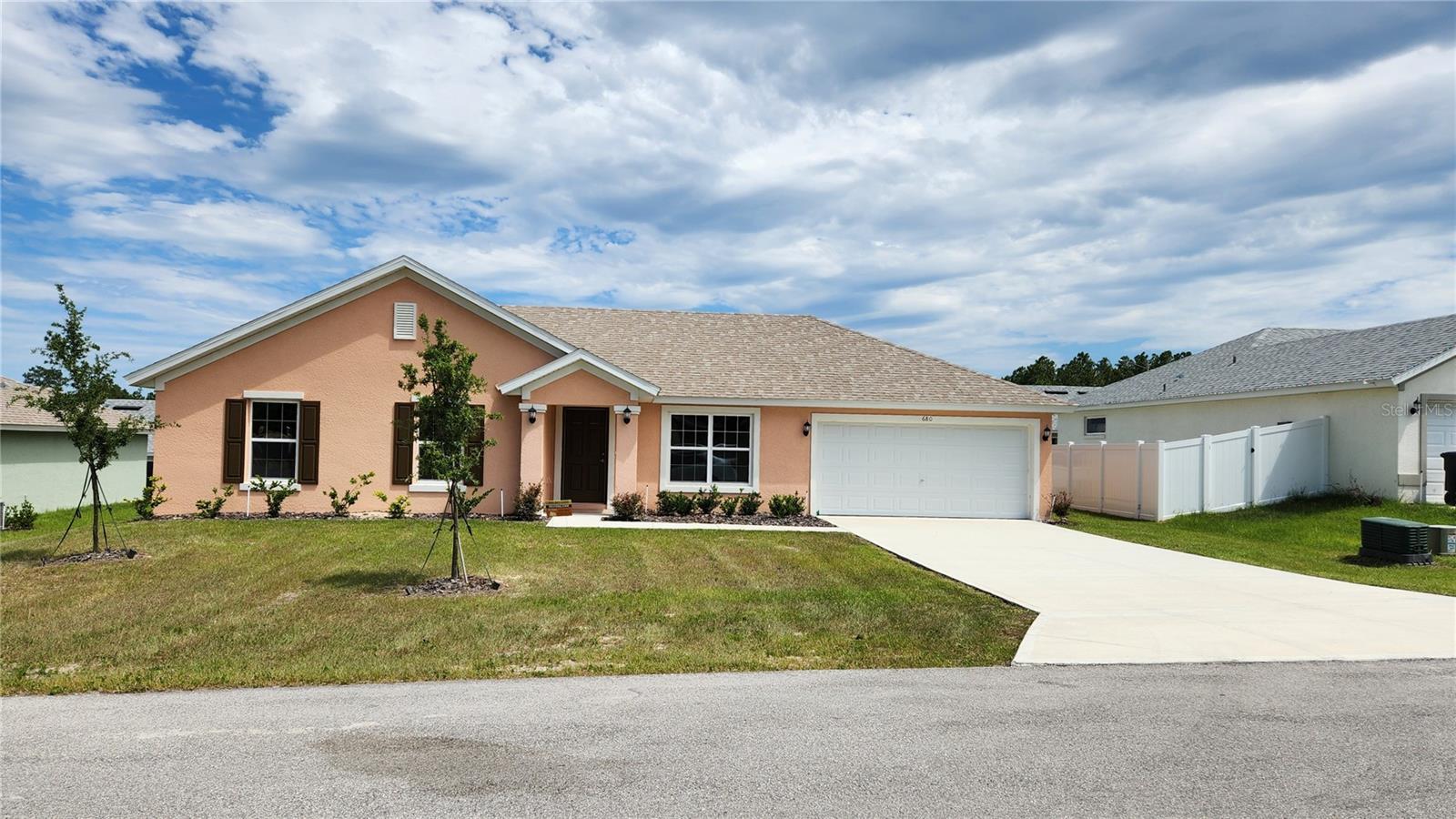680 W Marguerita Dr, FL