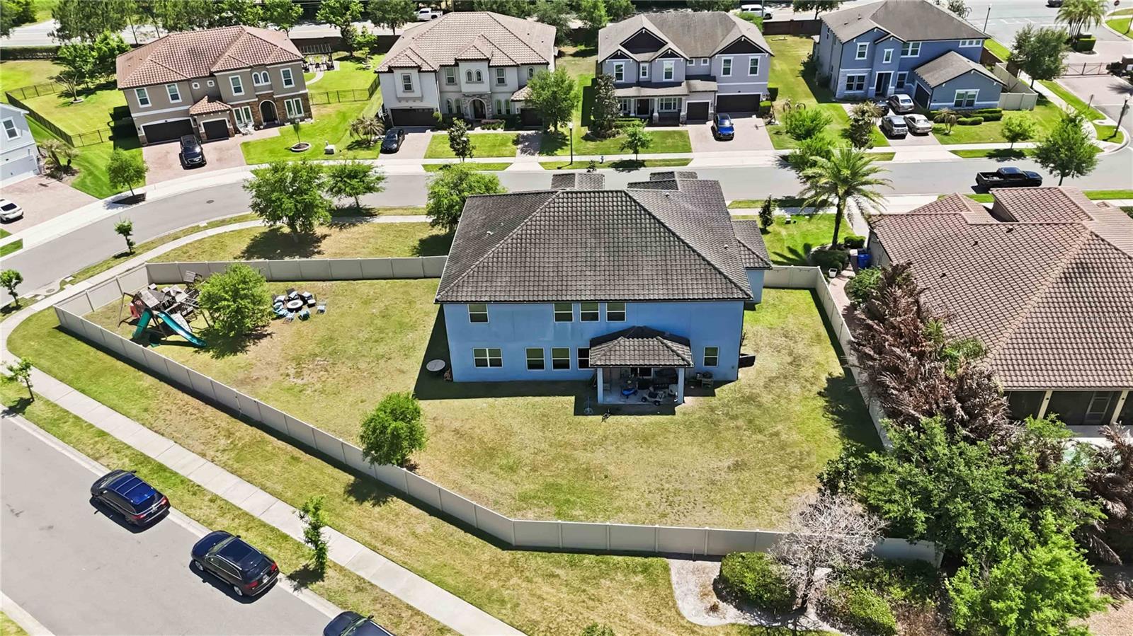 659 Red Haven Lane, FL