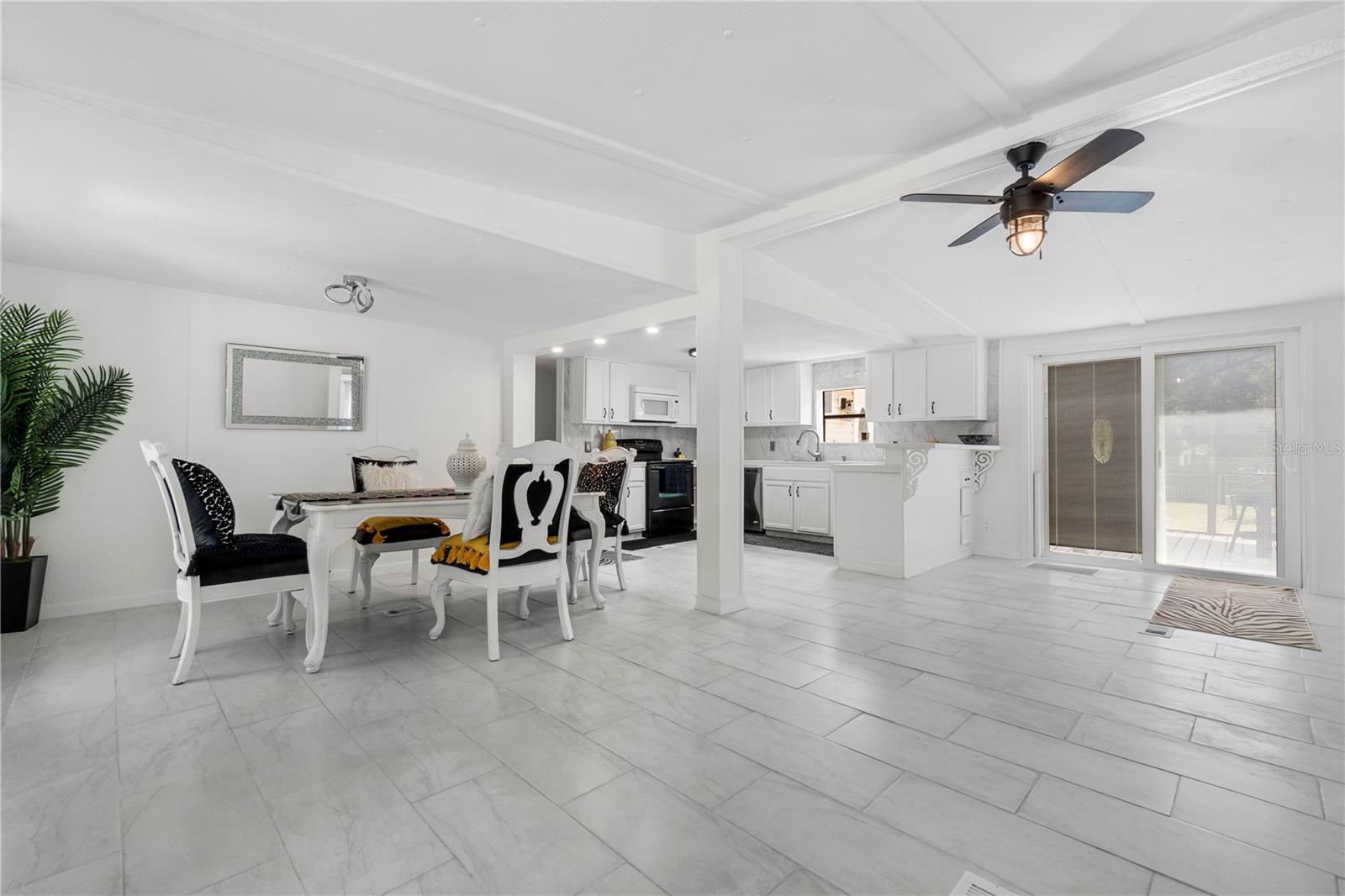 8356 Tawny Rose Lane, FL