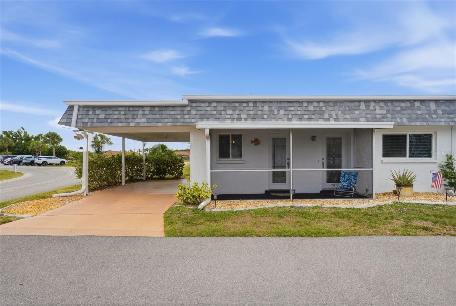 690 Circlewood Drive, FL