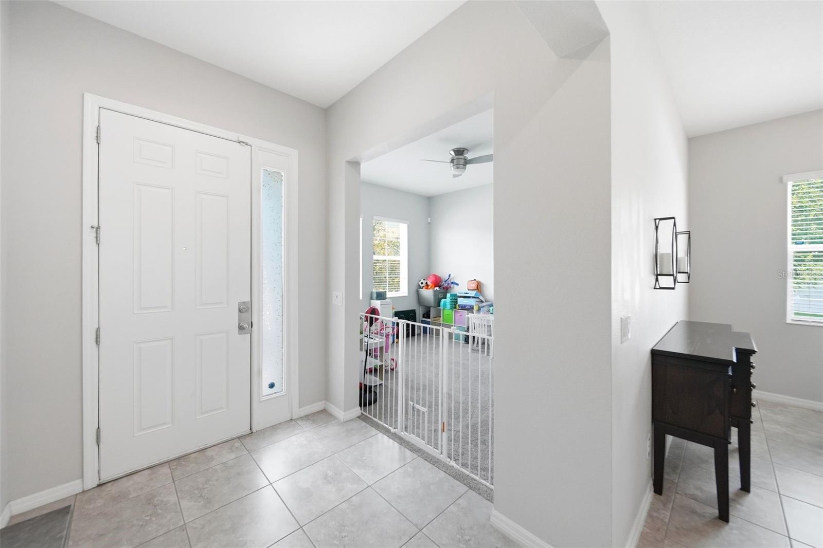947 Maypole Drive, FL