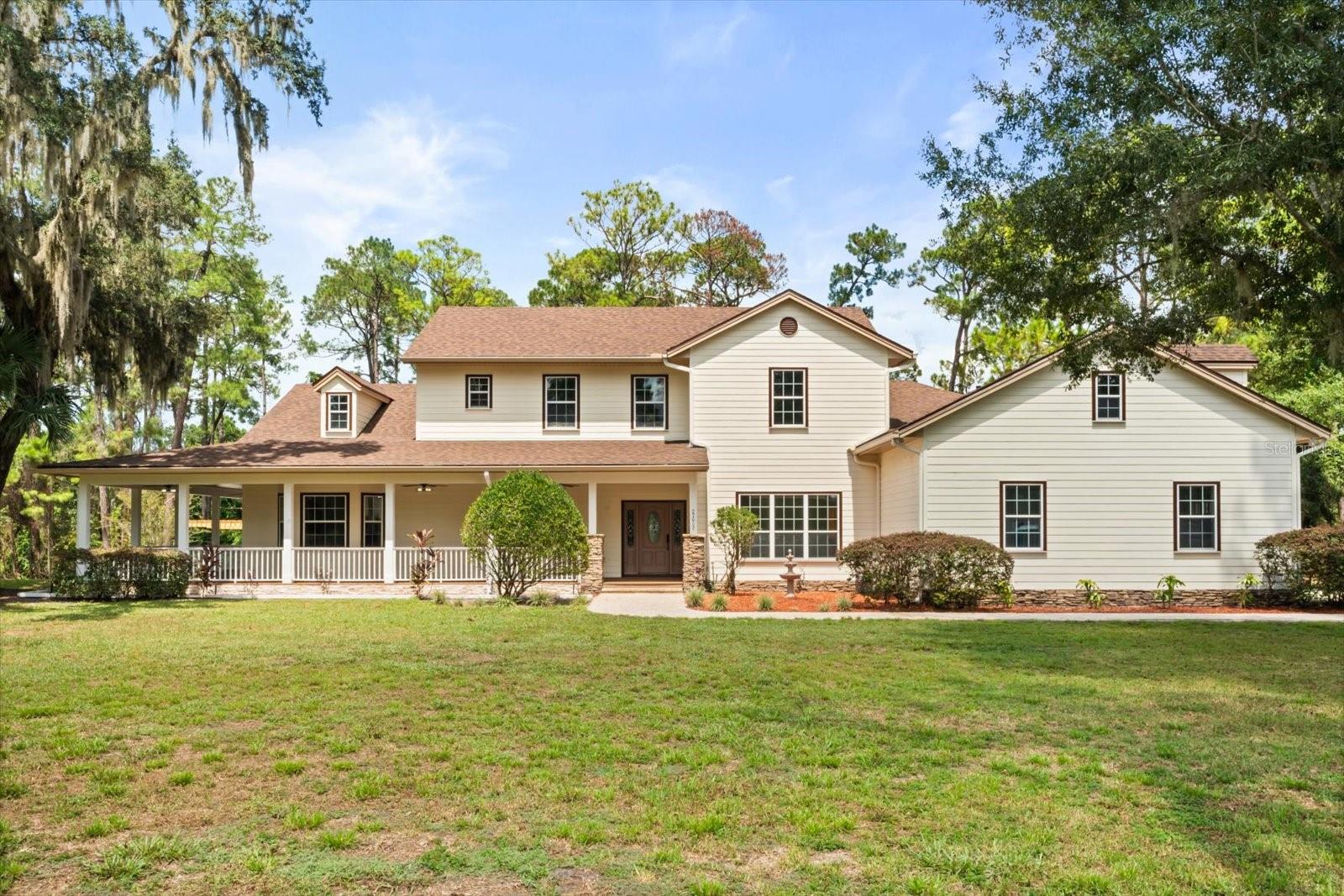 27012 Grand Oak Lane, FL