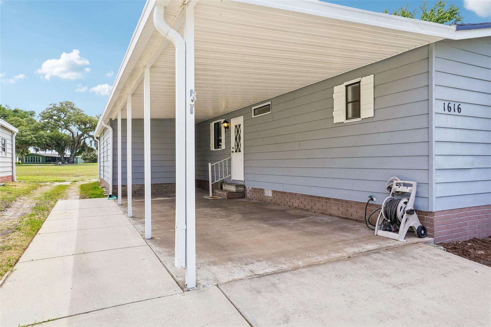 1616 Schwartz Boulevard, FL