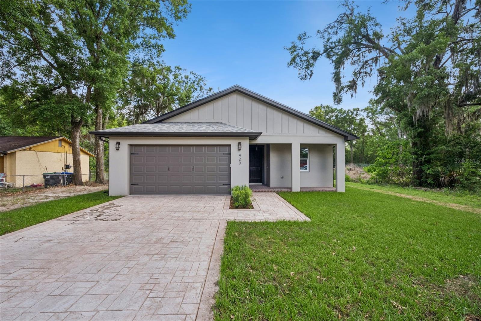 420 10th Street, FL
