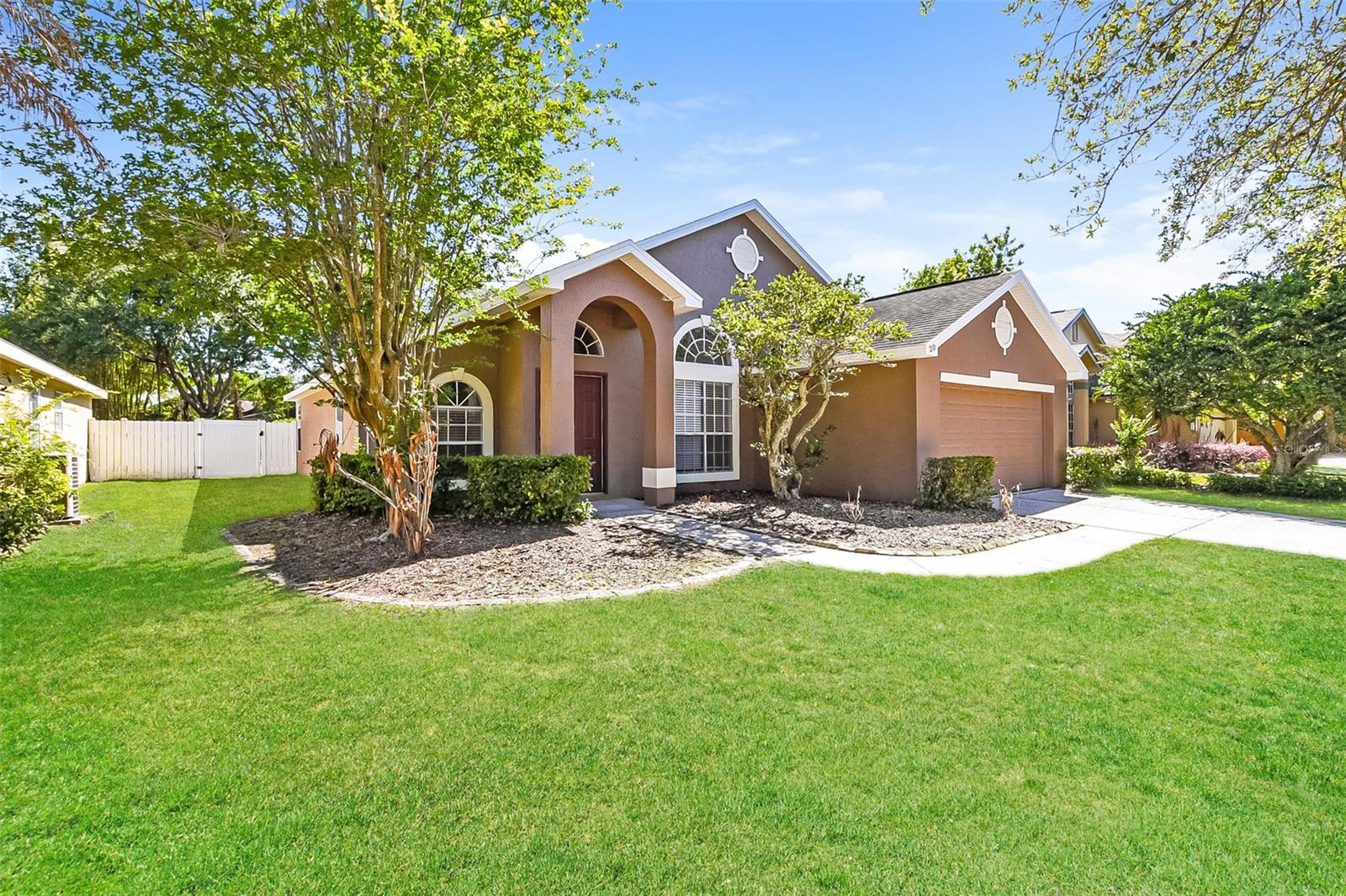 20 Heather Green Court, FL