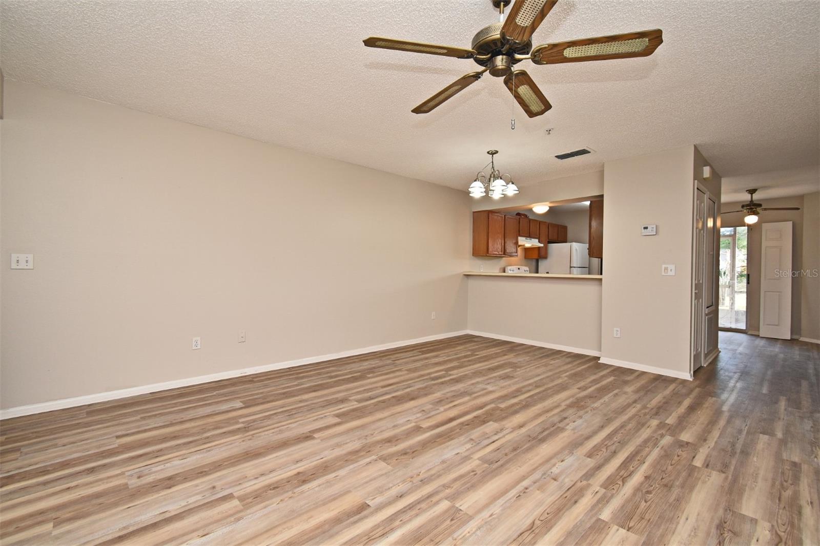 144 Reserve Circle, FL