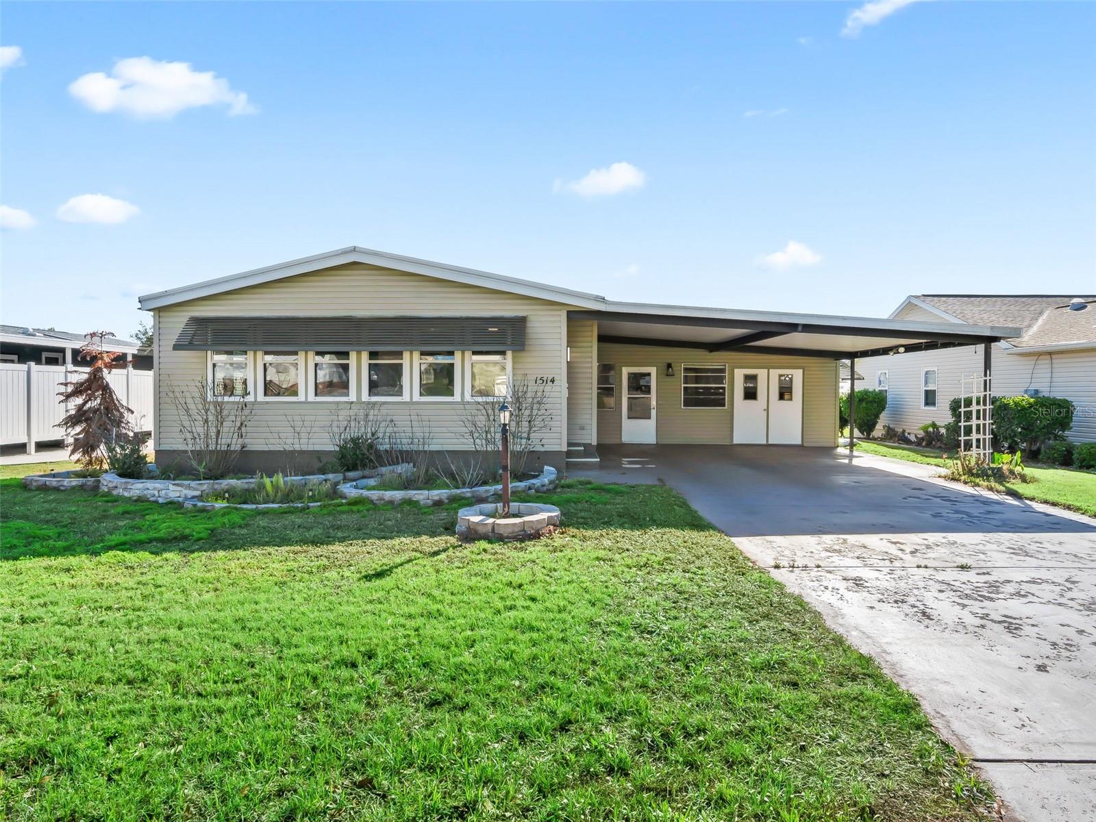 1514 Hillcrest Drive, FL