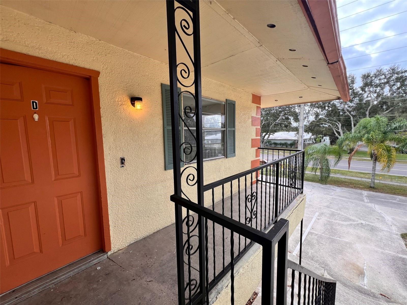 2190 Knox Macrae Drive, FL