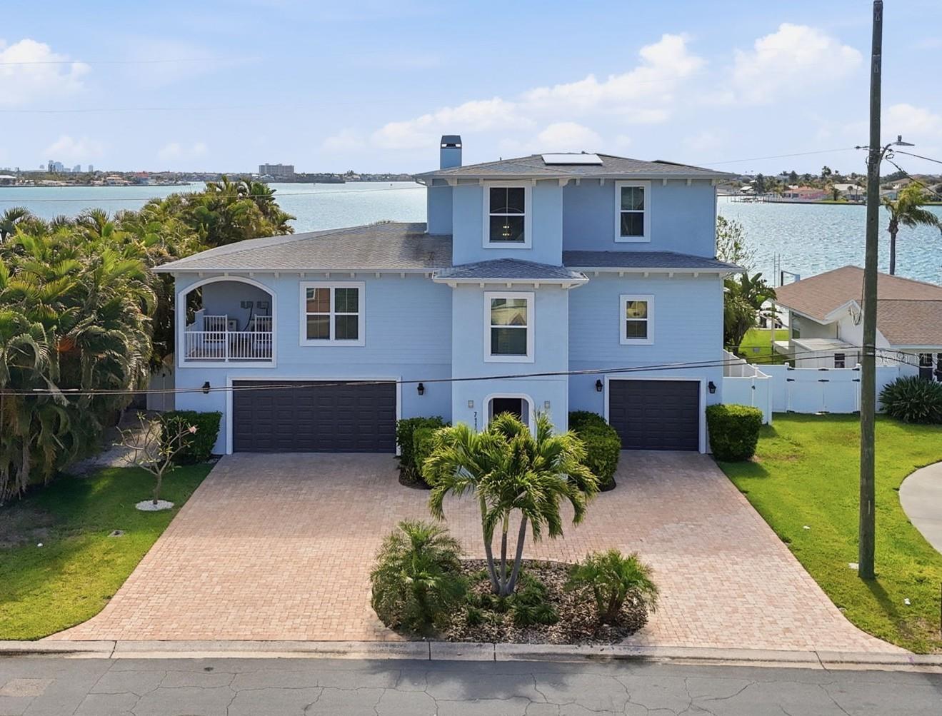 7115 Bay Street, FL