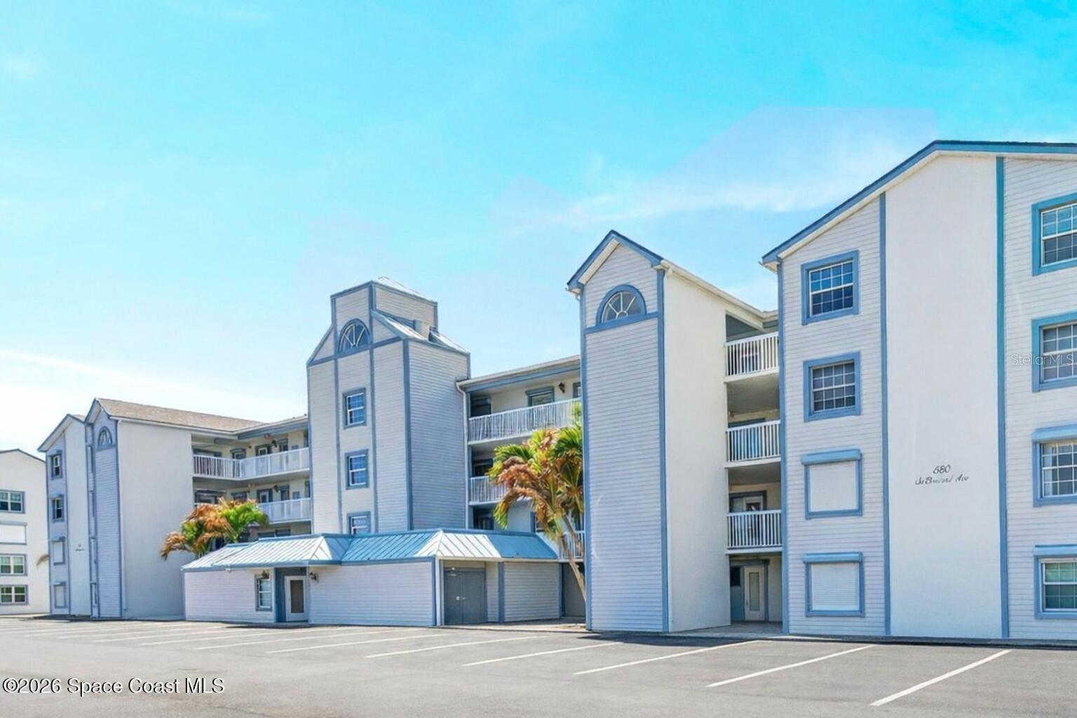 580 S Brevard Ave #815, FL