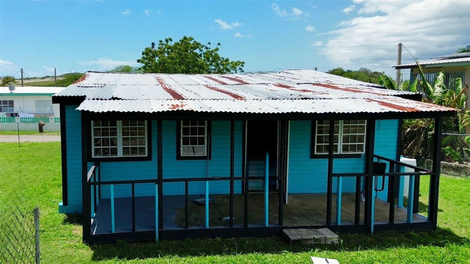 Sola 10 Bo Llanos Costa, PR