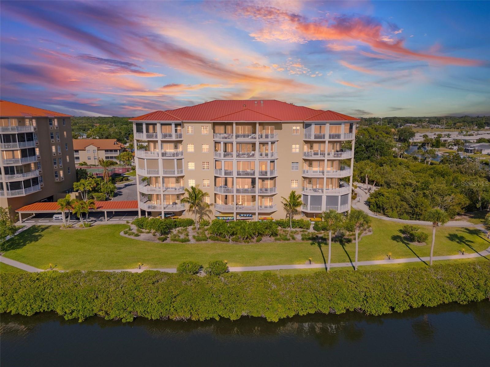 6100 Jessie Harbor Dr #202, FL