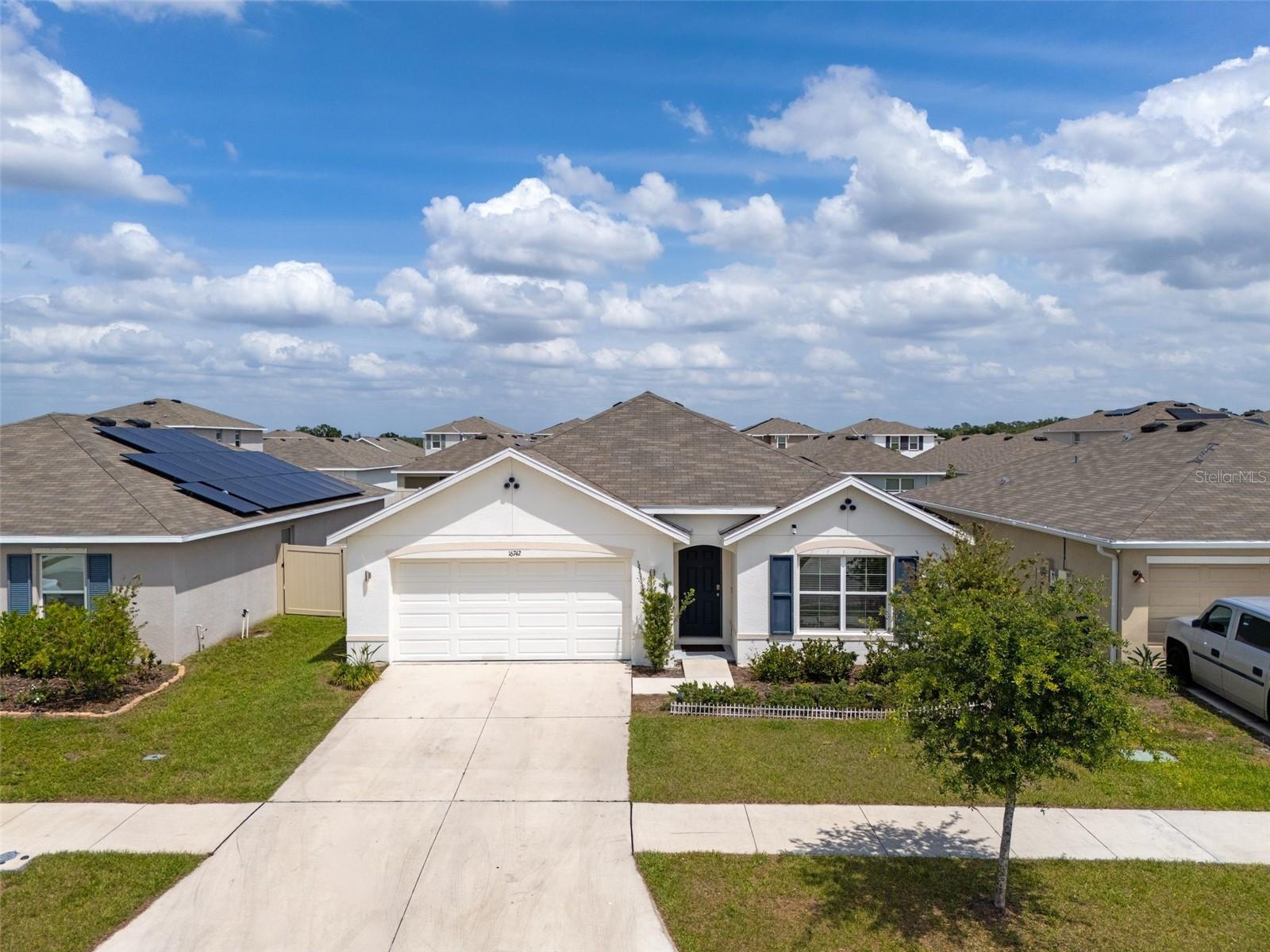 16742 Sunburst Lake Street, FL
