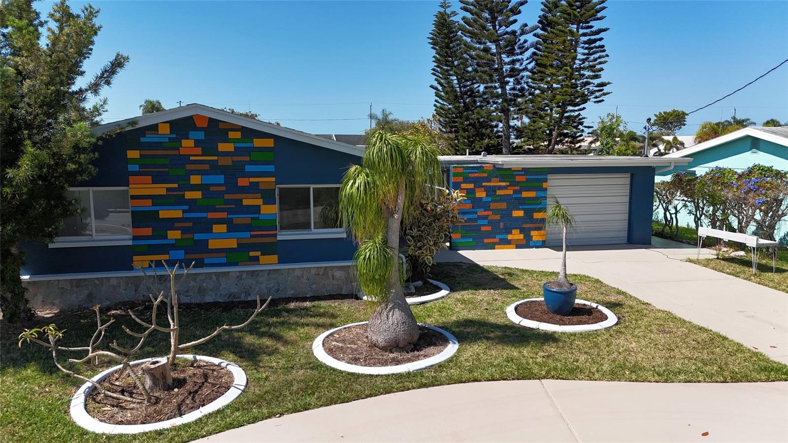 4240 Floramar Terrace, FL