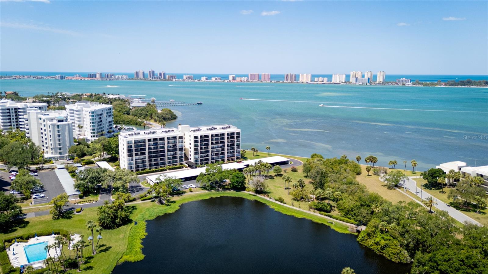 220 Belleview Boulevard, FL