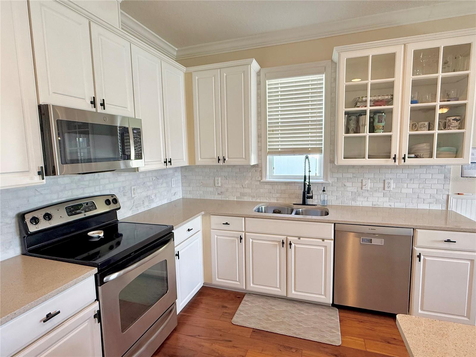 287 Fallen Oak Court, FL