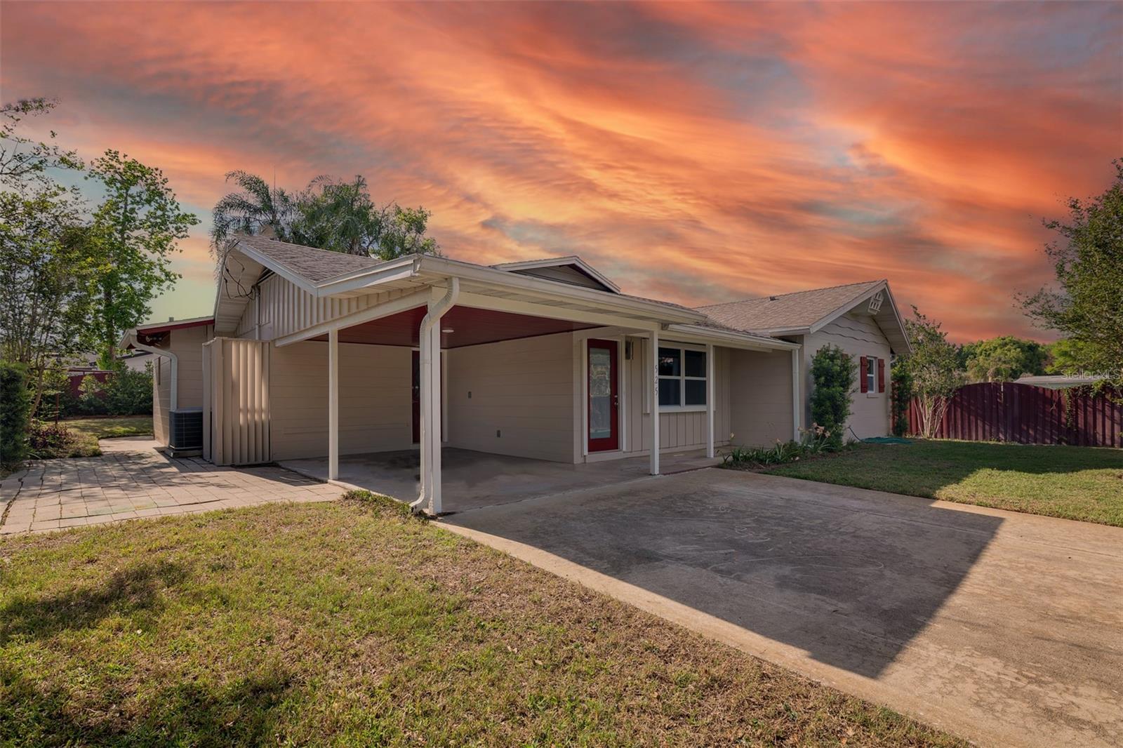 525 Ololu Drive, FL