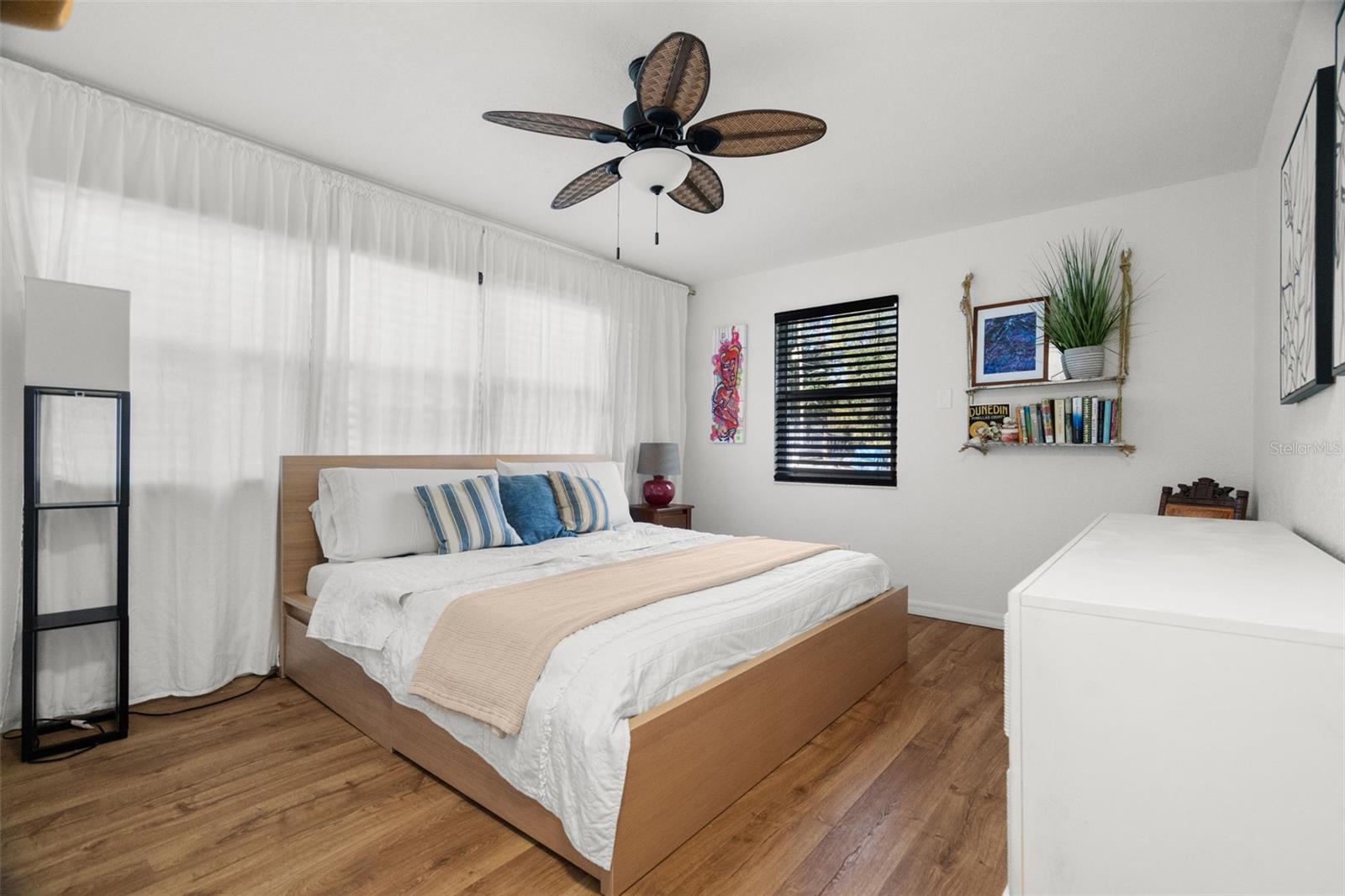 548 Bay Street, FL