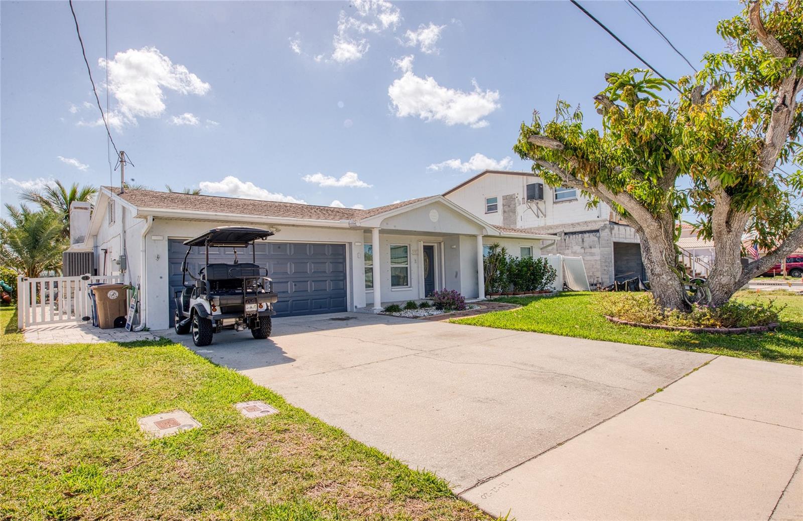 551 Crystal Dr, FL
