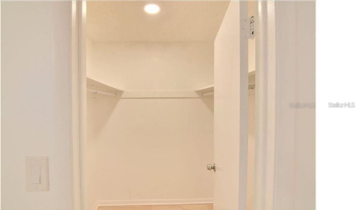 524 Orange Drive, FL