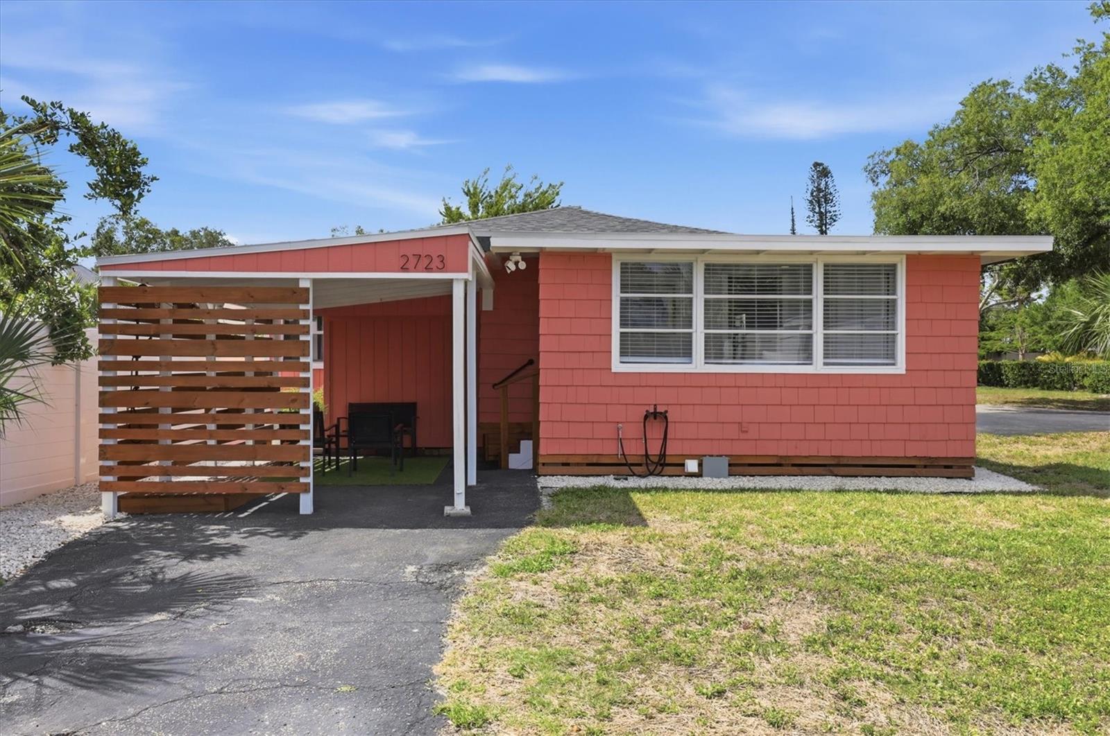 301 28th Street, FL