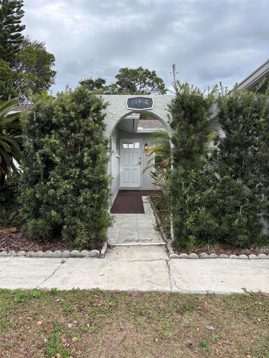 1105 Amble Lane, FL