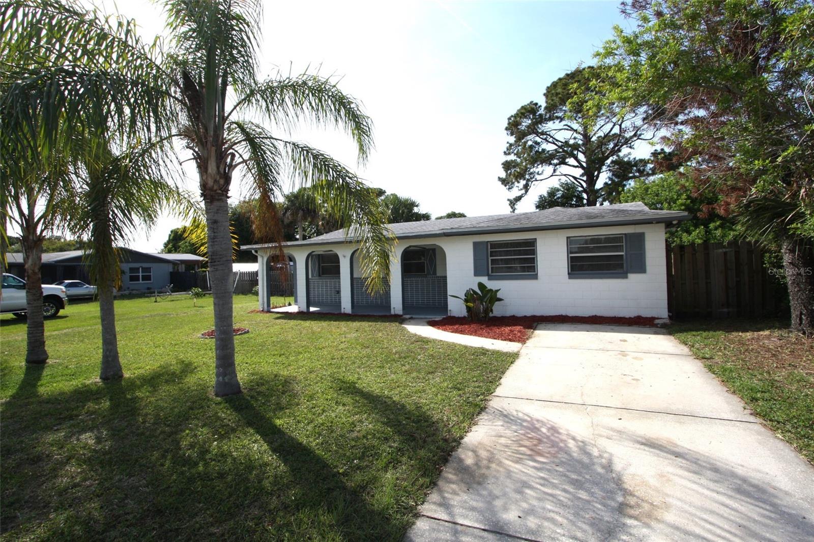 141 Connecticut Avenue, FL