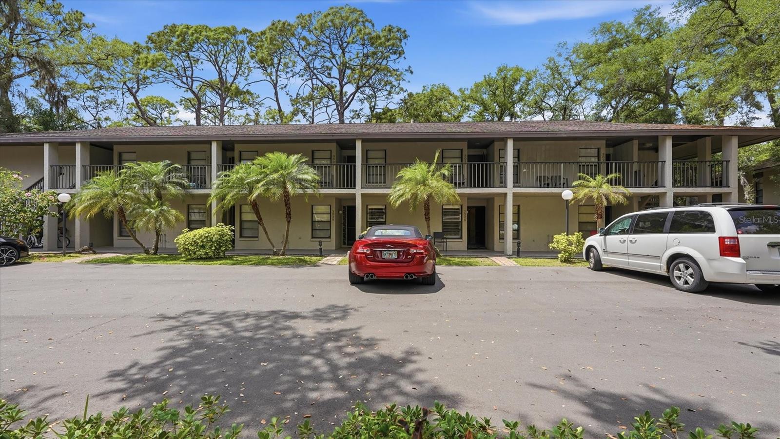 3025 Quail Hollow, FL