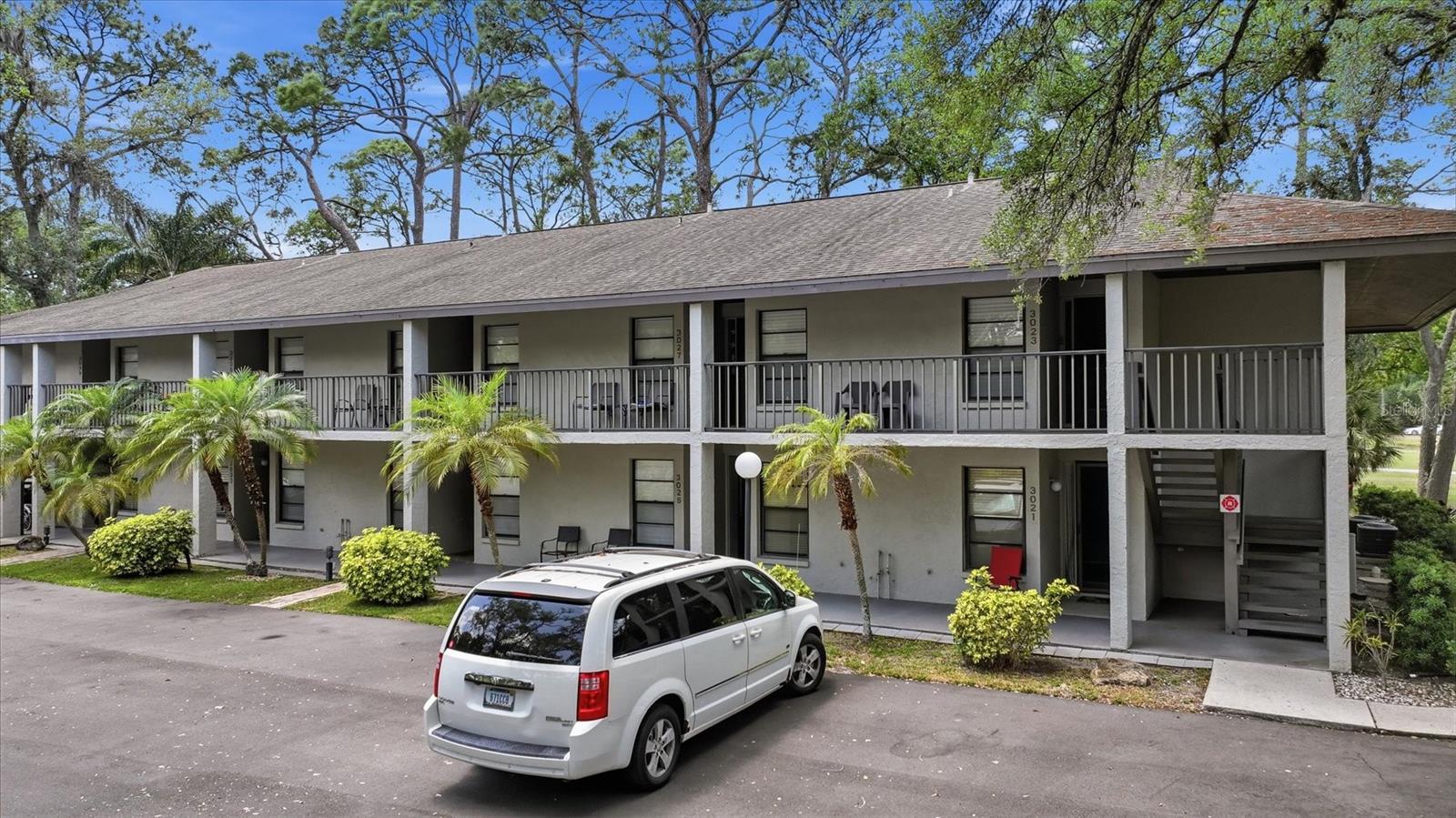 3025 Quail Hollow, FL