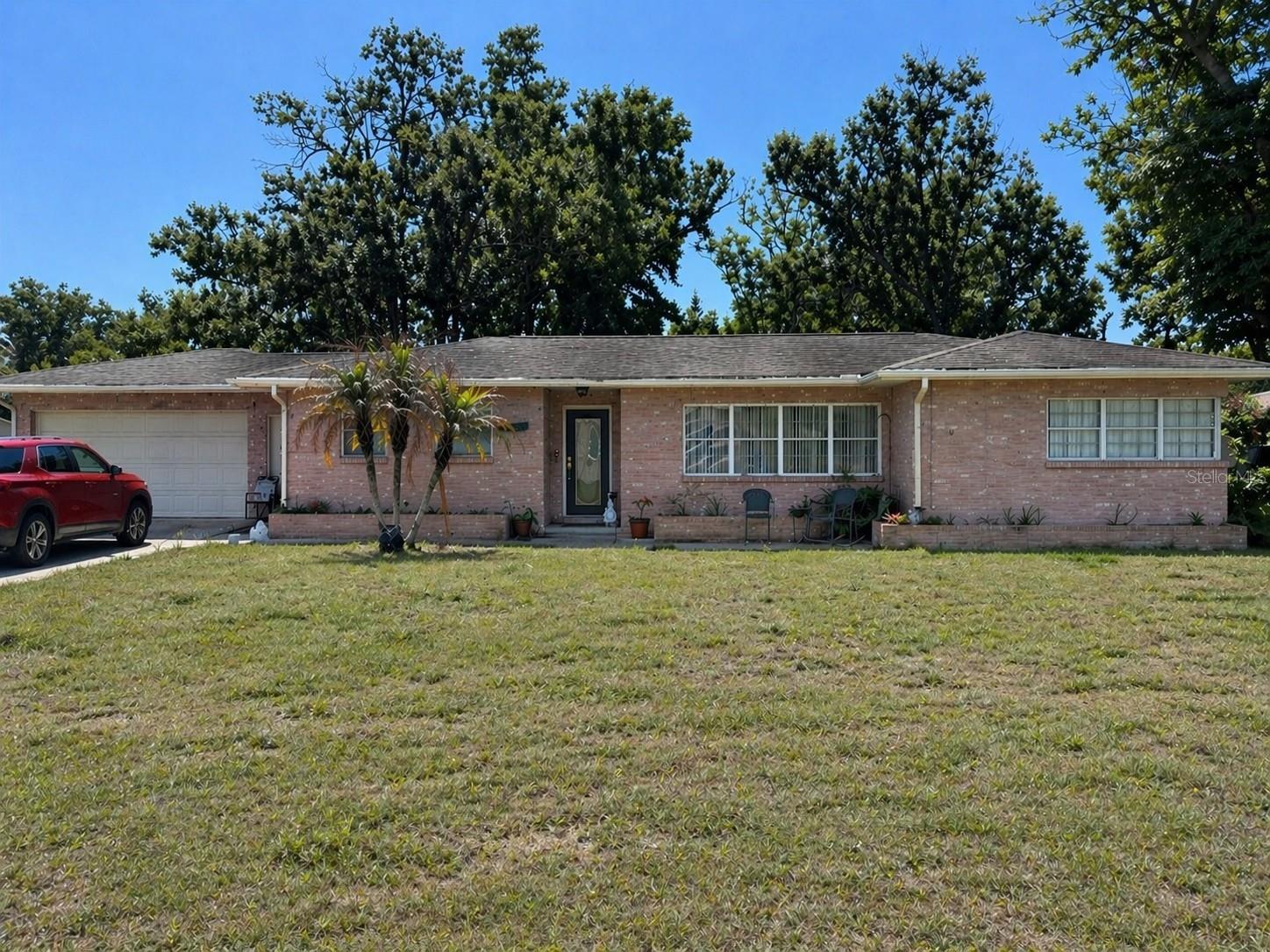 1507 Meadowridge Drive, FL