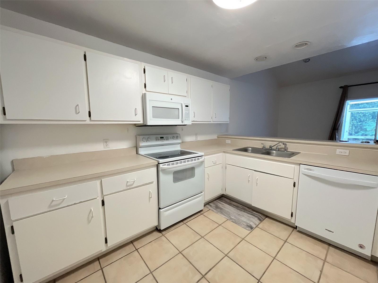 4700 Archer Road, FL