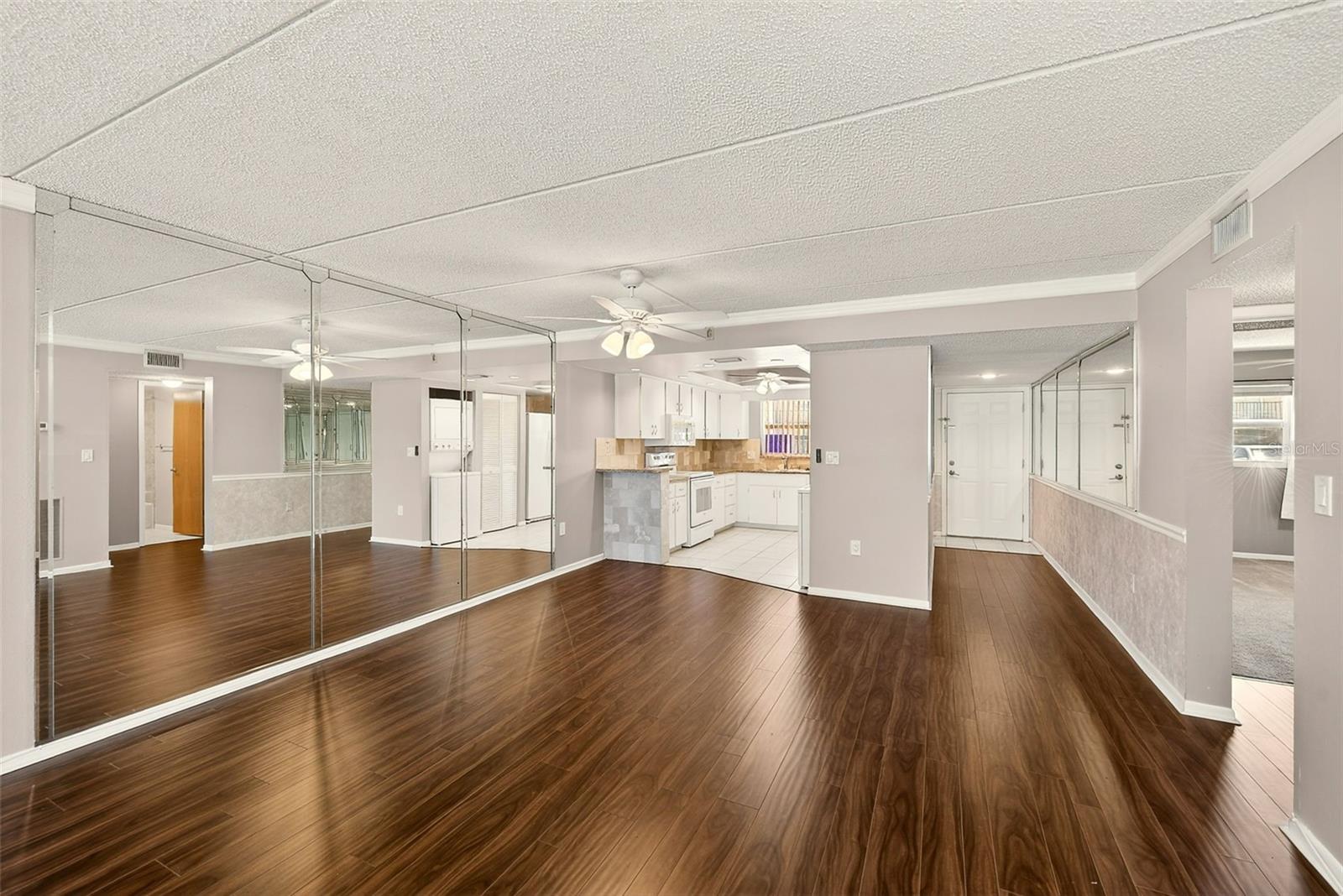 12300 Park Boulevard, FL