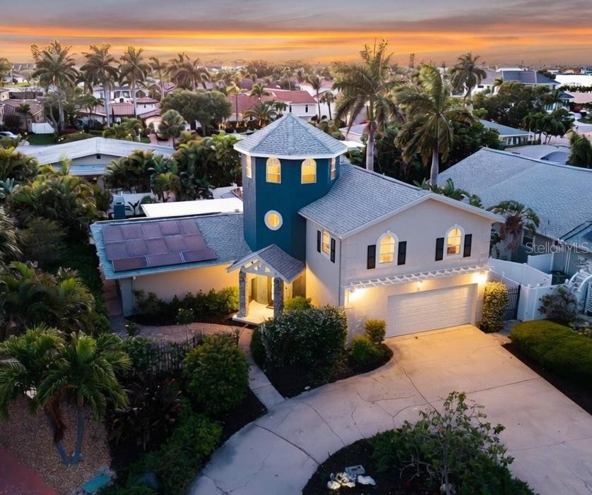 342 2nd Ave N, FL