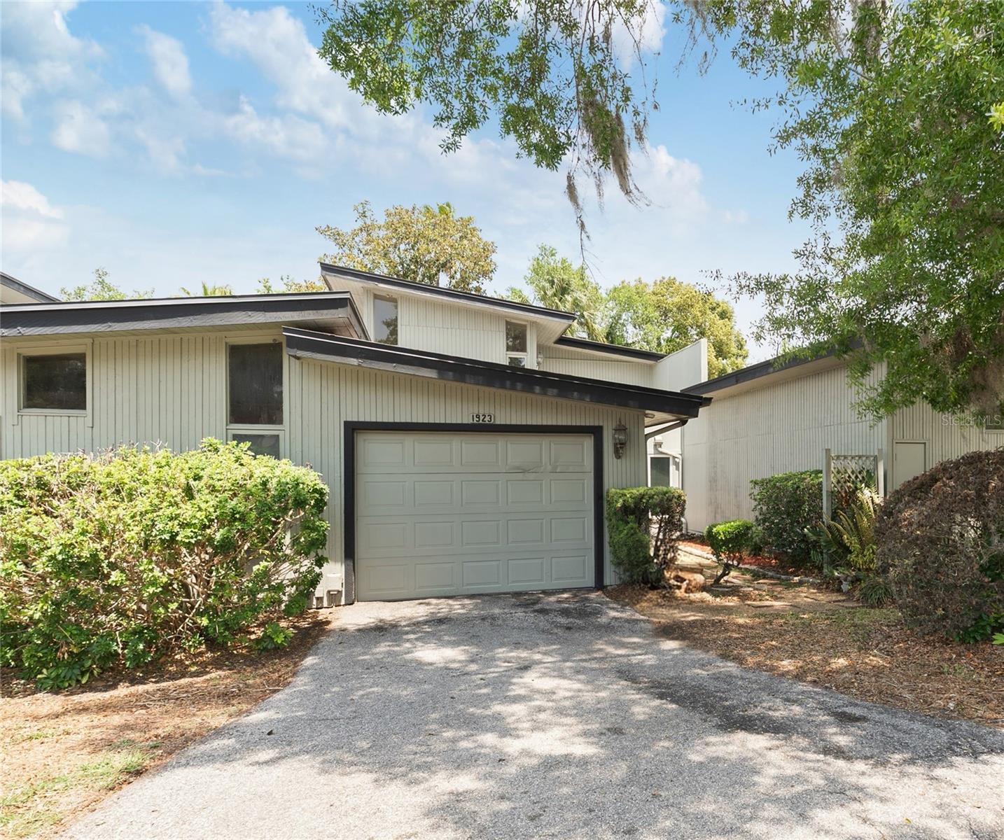1923 Lake Alden Dr #A, FL