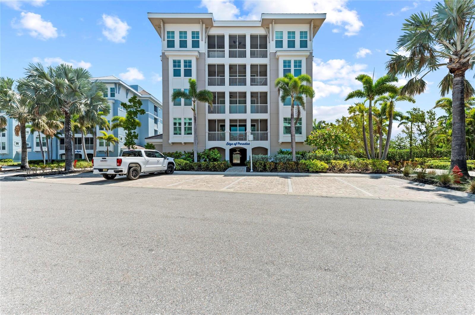 395 Aruba Circle, FL