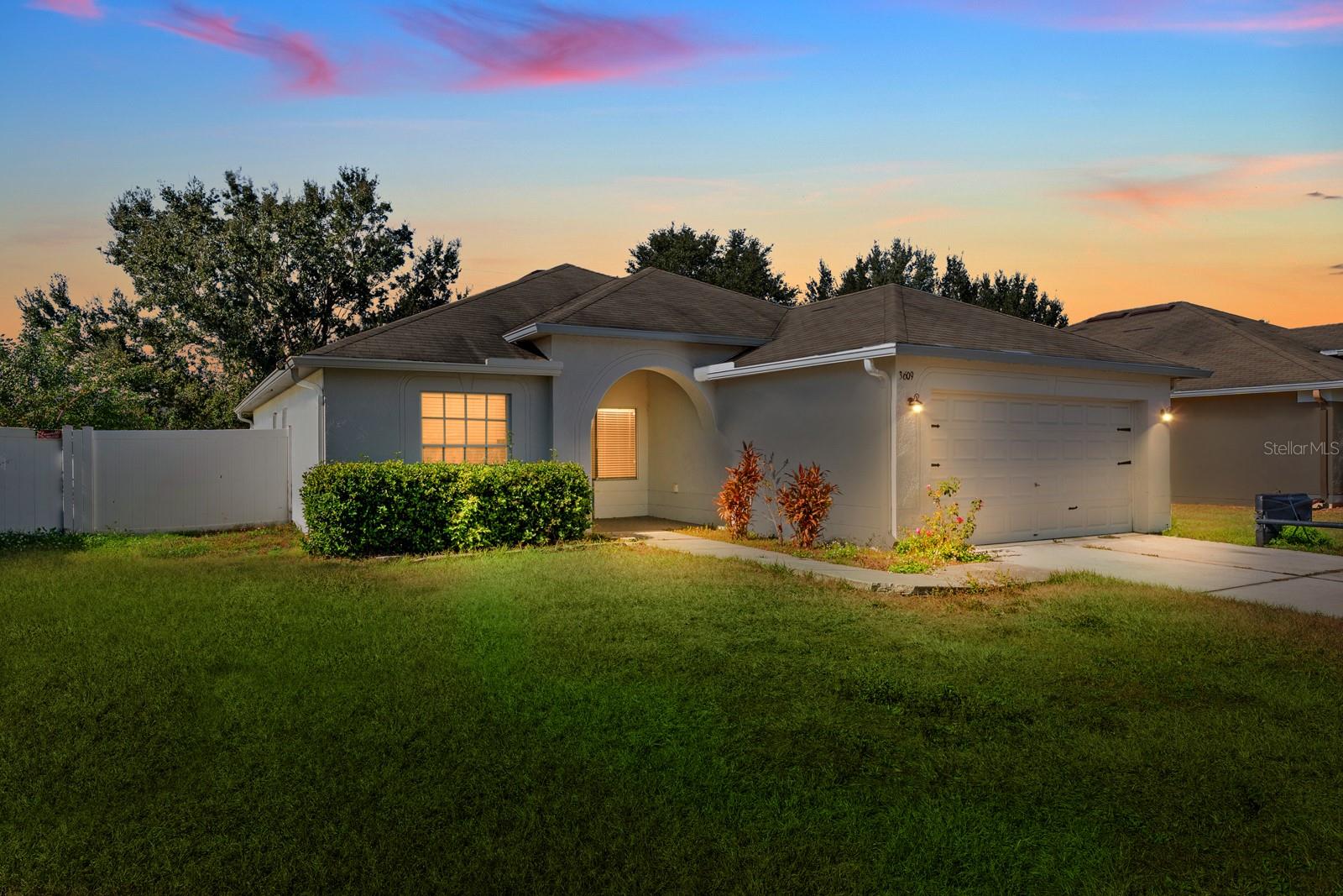 3609 Trapnell Grove Loop, FL