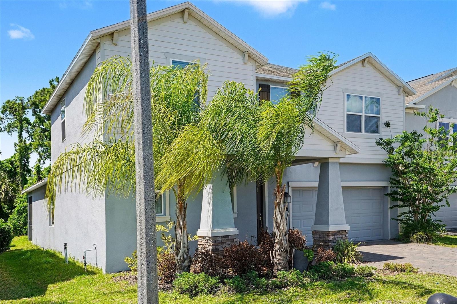 467 Brunswick Dr, FL
