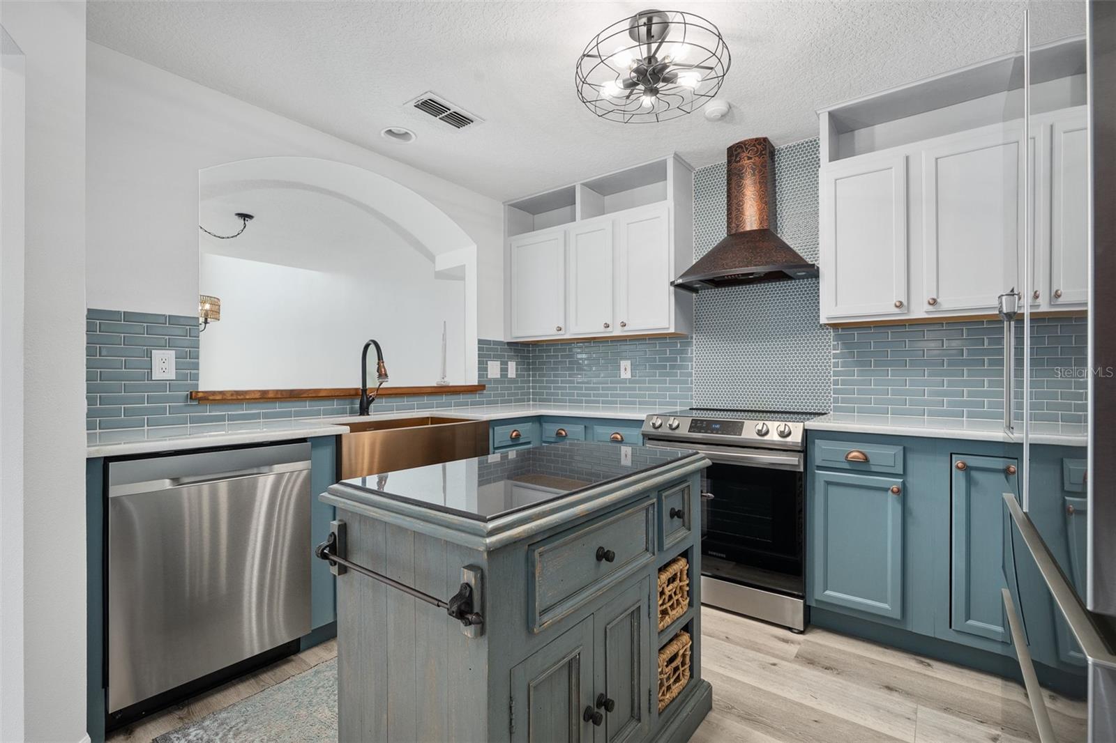 5 Sunny Beach Drive, FL