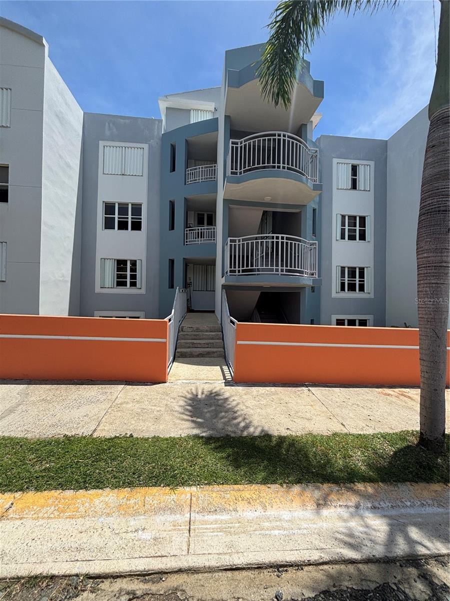 Cond La Costa #E4, PR