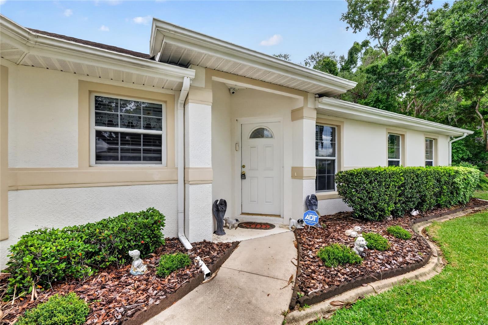 27545 Discover Court, FL