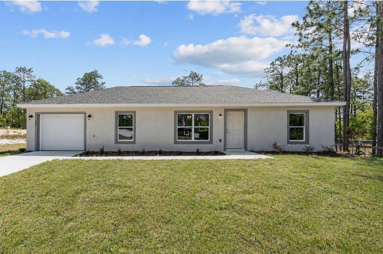 467 Alvarez Road, FL