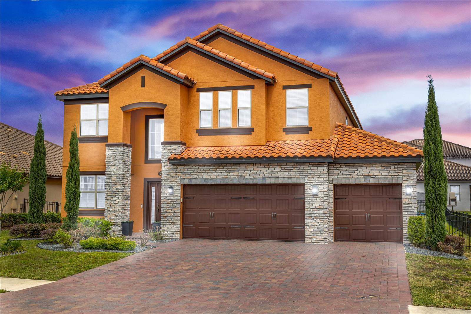 239 Lugano Way, FL